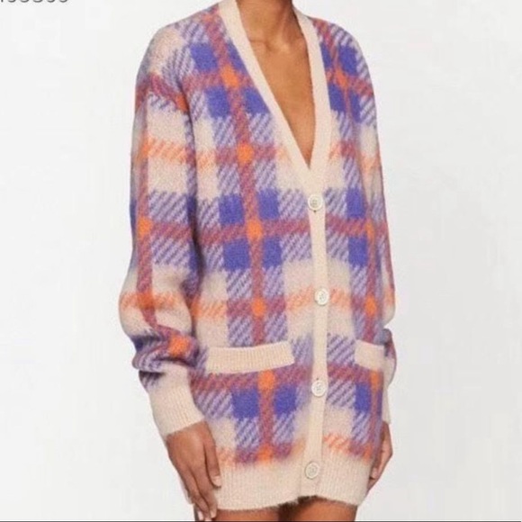 unbranded Sweaters - Super cute plaid Cardigan.